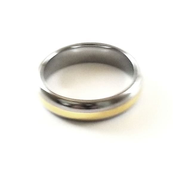 New tungsten ring with gold strip 12 - Picture 2 of 3